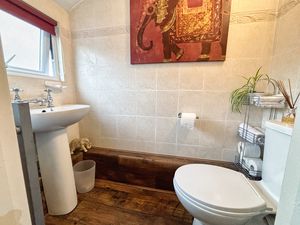 Photo 7- click for photo gallery